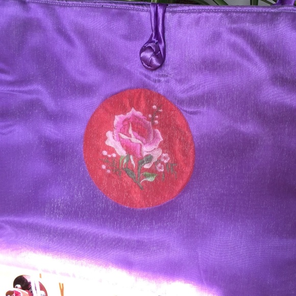 Lavender purse - Picture 6 of 6
